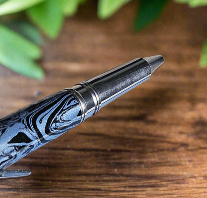 Pen: M3 Macro-Molecular Metal Clickable Pen with a Coyote Chrome Pen Kit