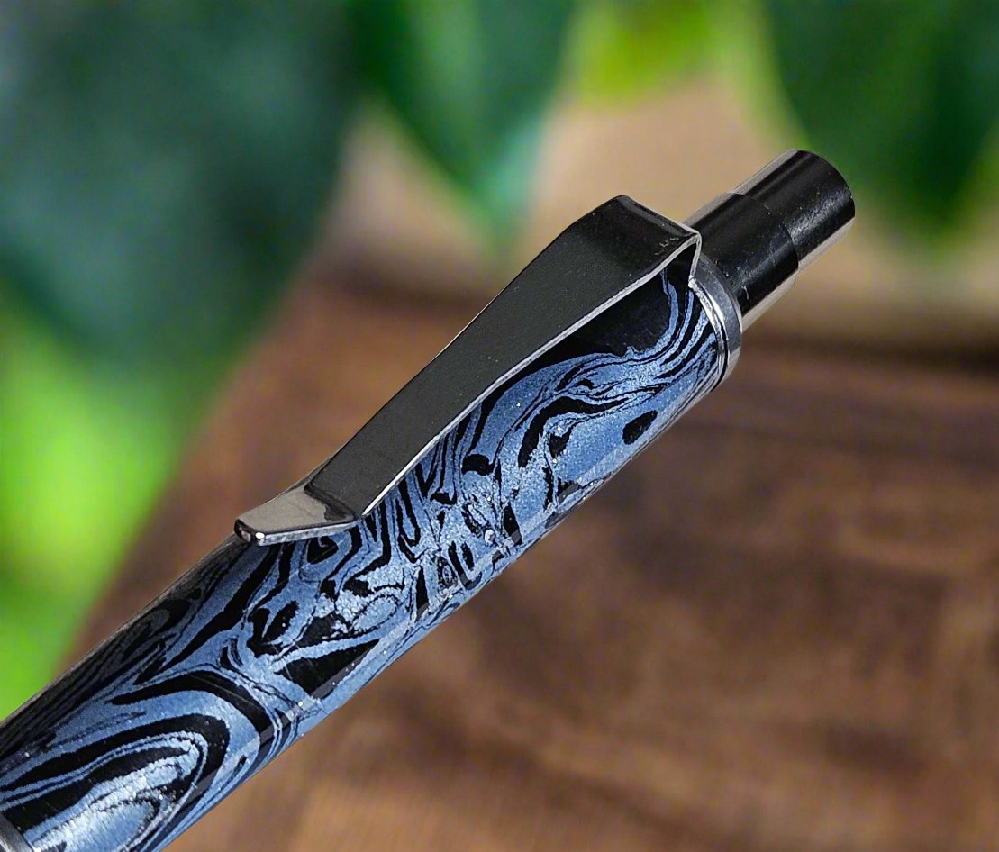 Pen: M3 Macro-Molecular Metal Clickable Pen with a Coyote Chrome Pen Kit